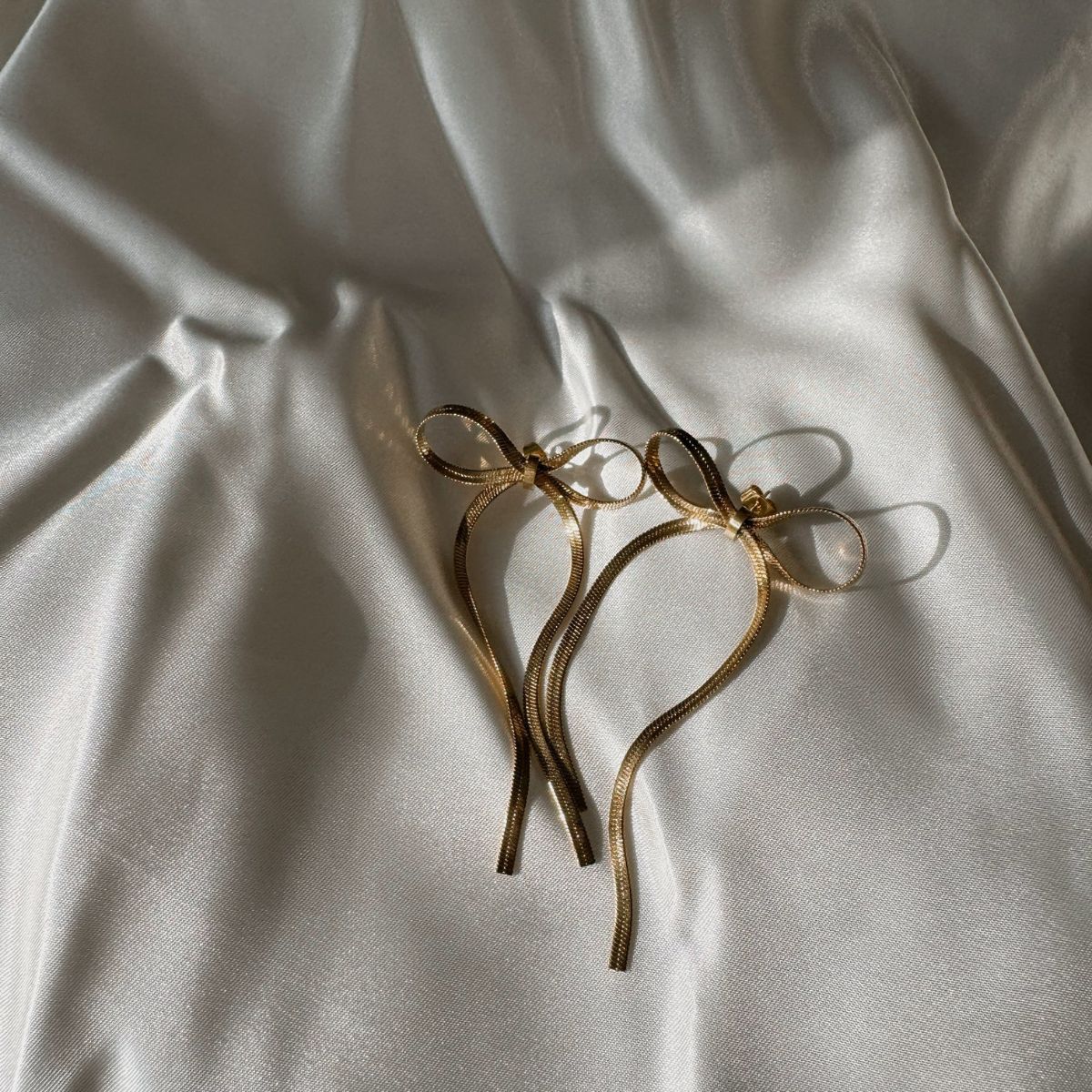 Bow Earrings - Image 4